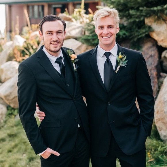 Meet your Posher, Kenneth - Picture 3 of 3